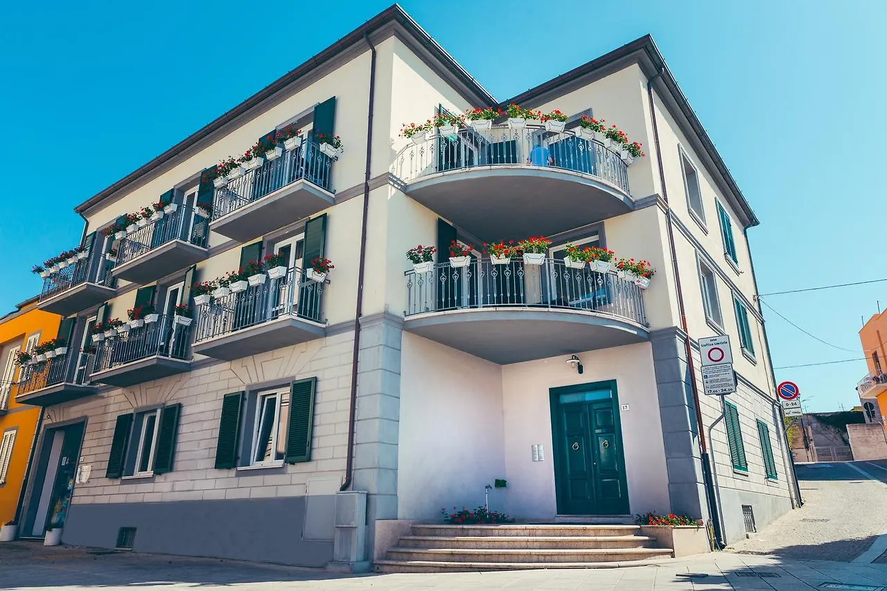 Le Residenze Del Centro Aparthotel Olbia 2*,