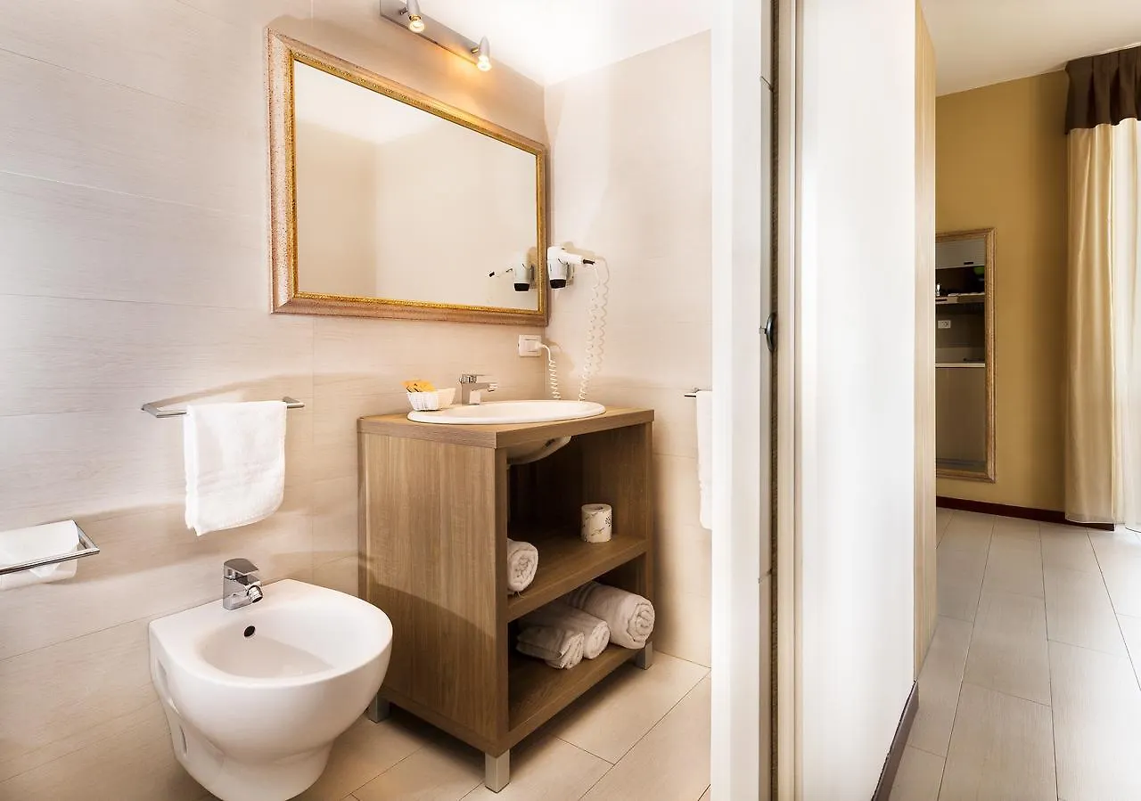 Le Residenze Del Centro Aparthotel Olbia