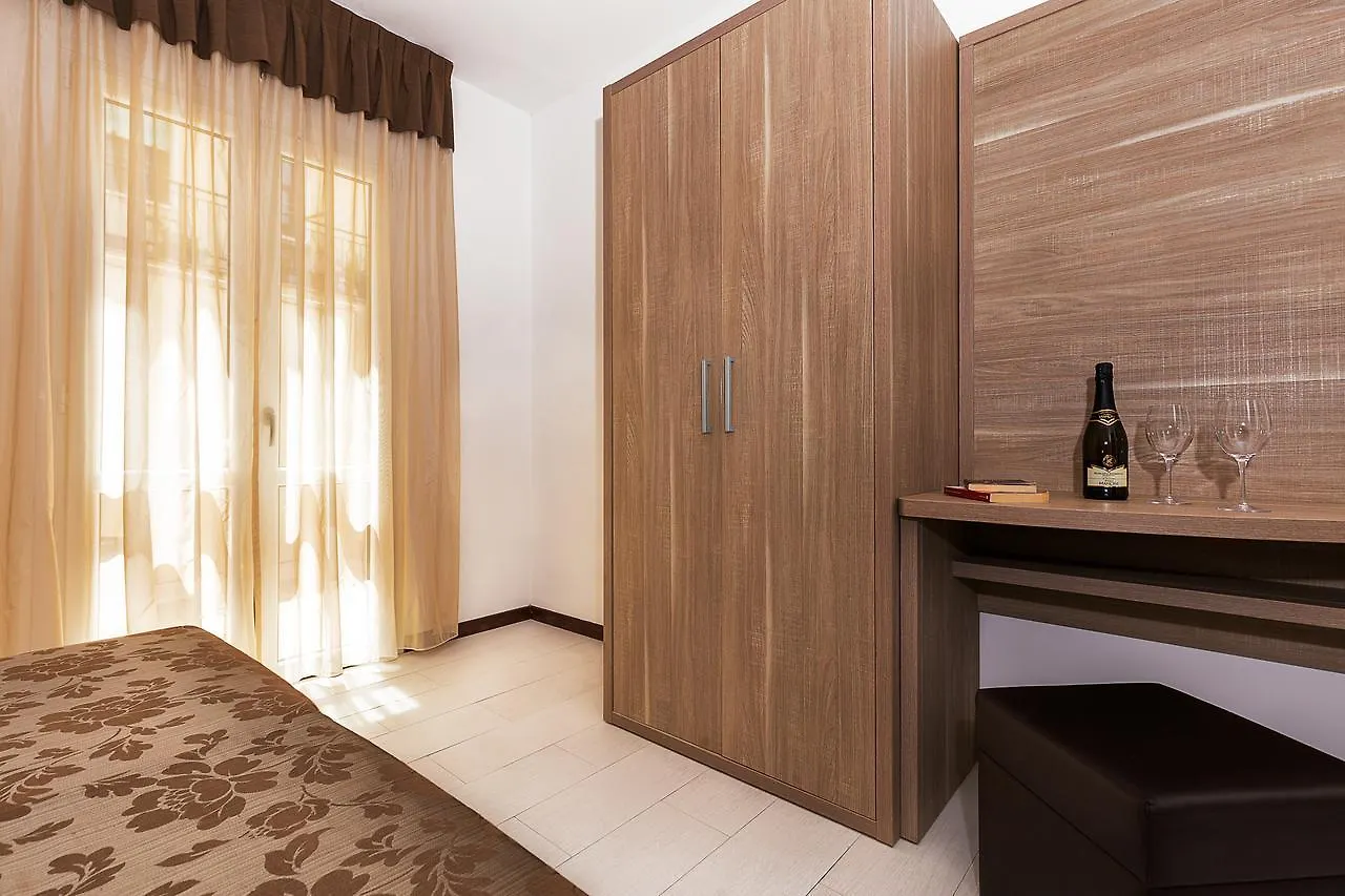 Le Residenze Del Centro Aparthotel Olbia