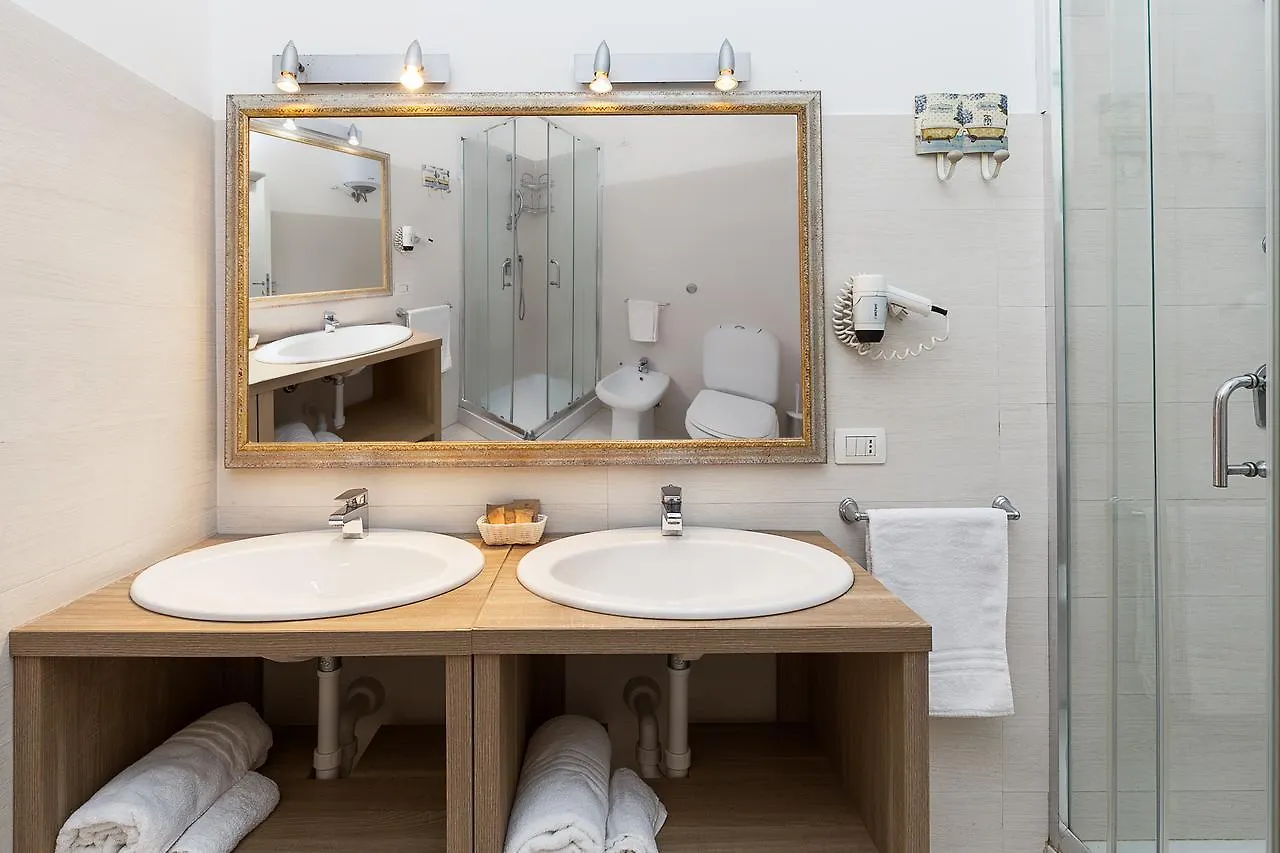 Le Residenze Del Centro Aparthotel Olbia